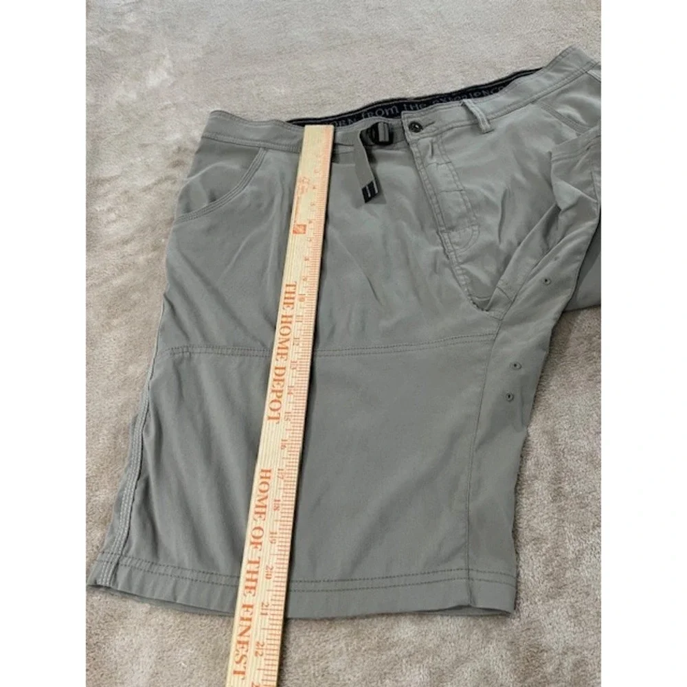 PrAna zion Shorts Mens Size 40Wx10L Waist Khaki Brown Belted Cargo hiking‎ nylon